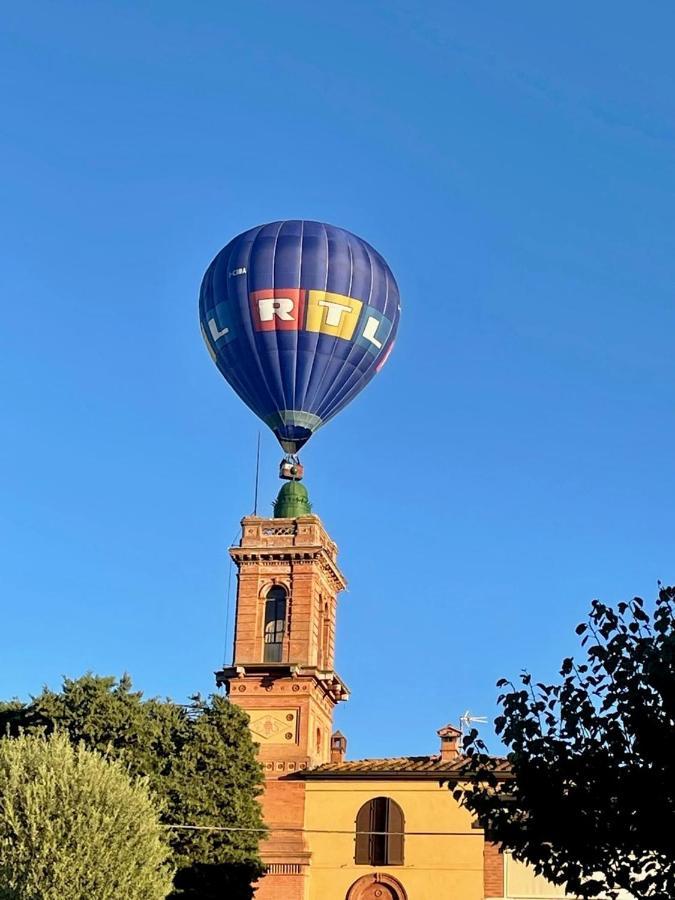 Апартаменти La Torre Di Caprera Сієна Екстер'єр фото